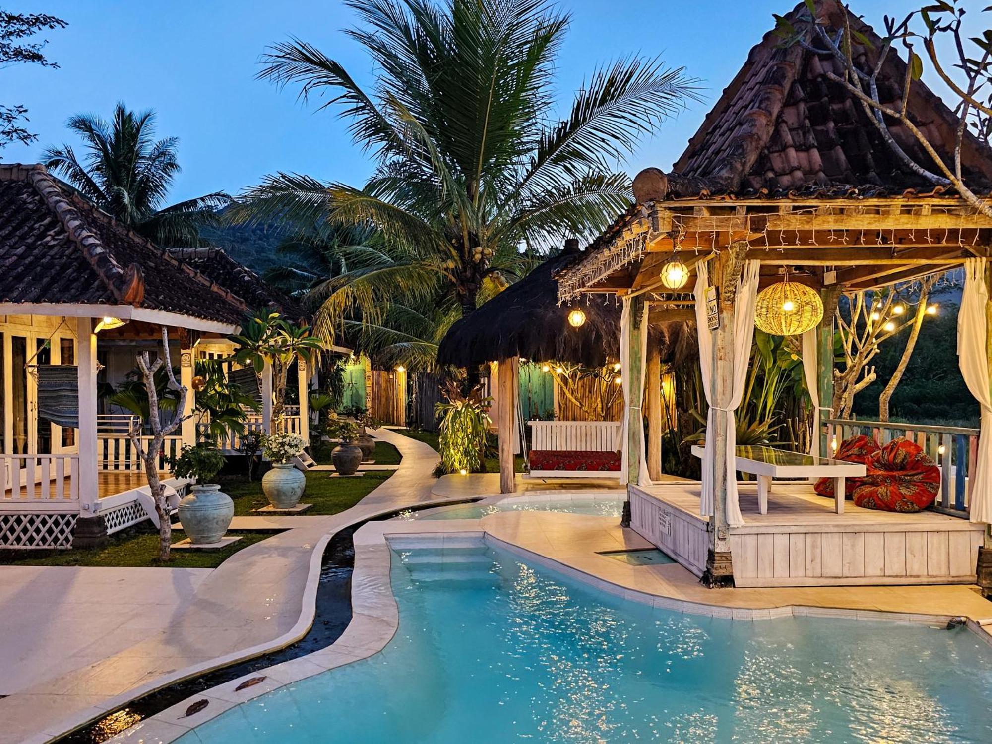 Janur Bungalow Magelang Exterior photo