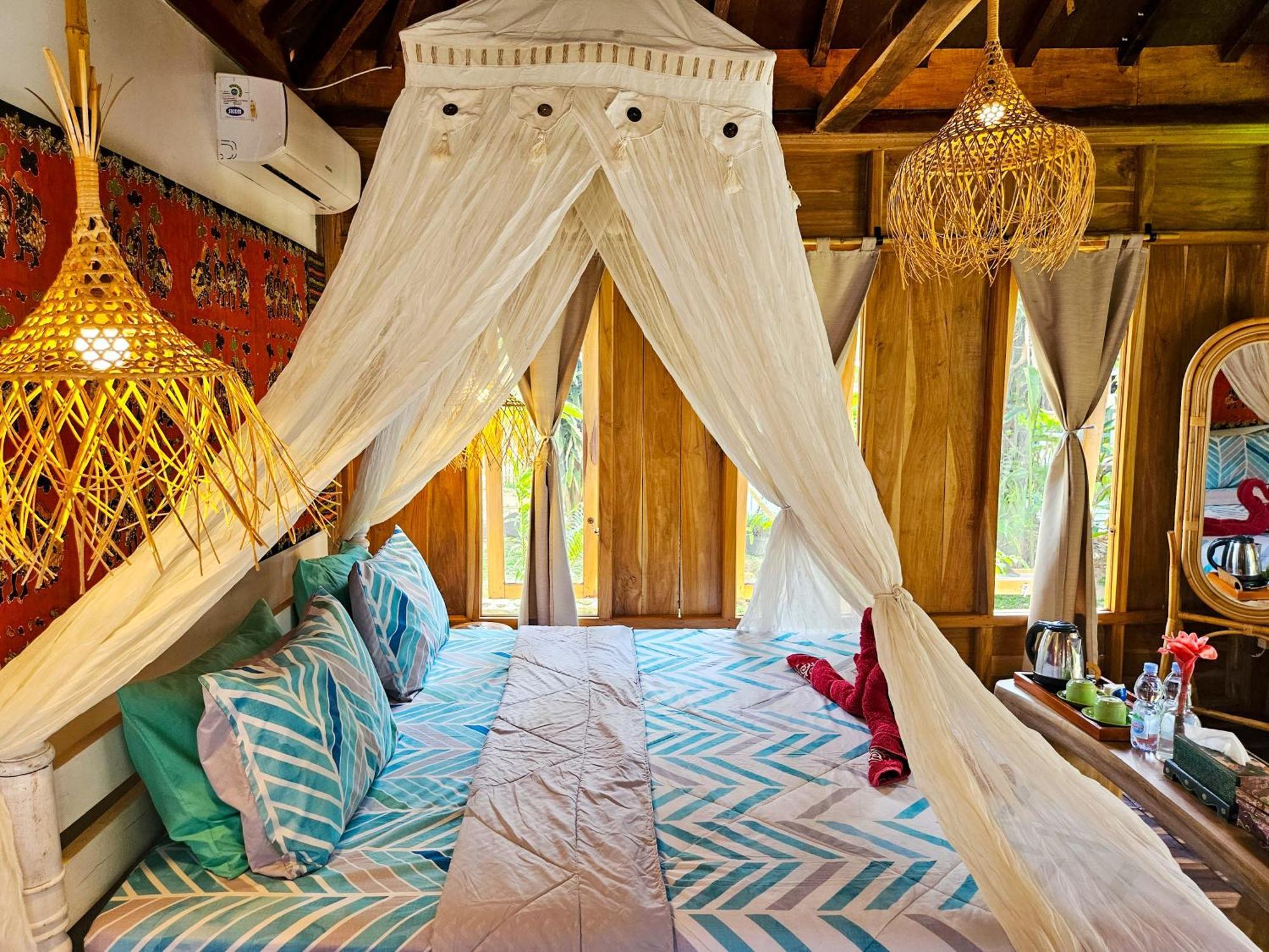 Janur Bungalow Magelang Room photo